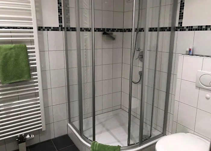 Lägenhet Messezimmer 4 U 2