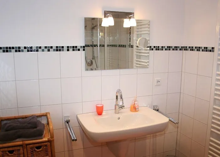 Apartment Messezimmer 4 U 2 Dusseldorf