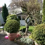Messezimmer 4 U 2 * Düsseldorf