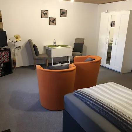 Messezimmer 4 U 2 Lägenhet Düsseldorf